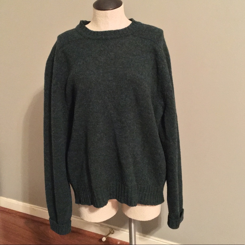 Women’s Lands End Wool Sweather - Picture 2 of 6